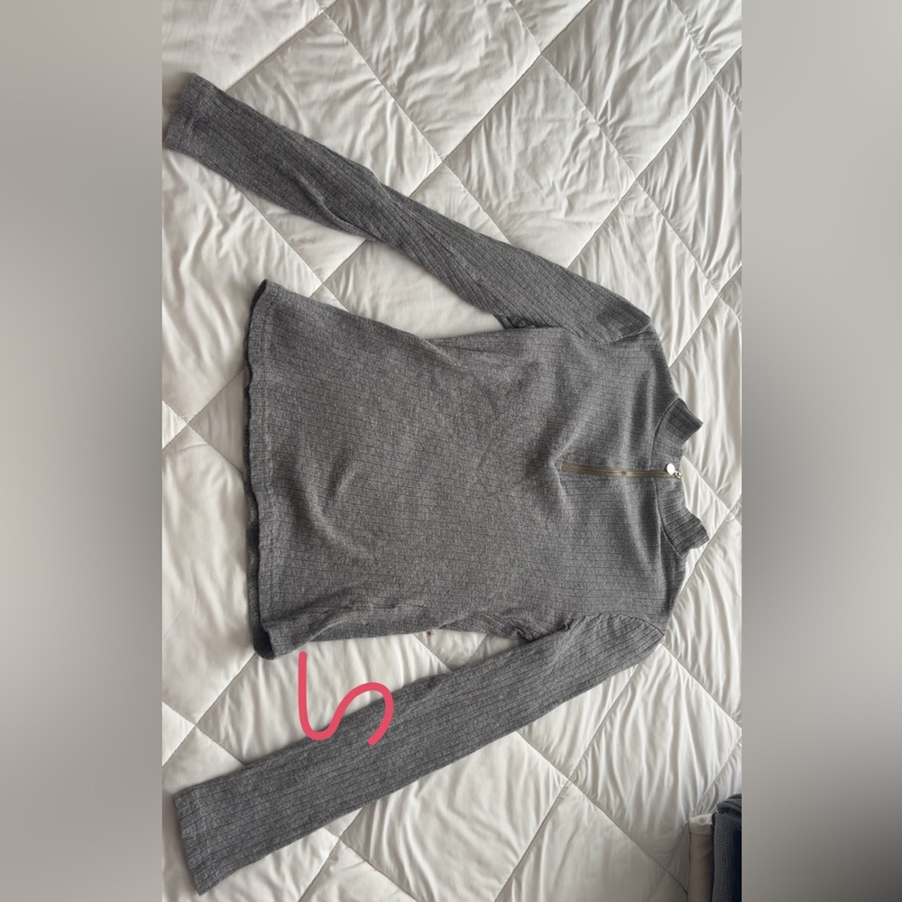 Gray Long Sleeve Top